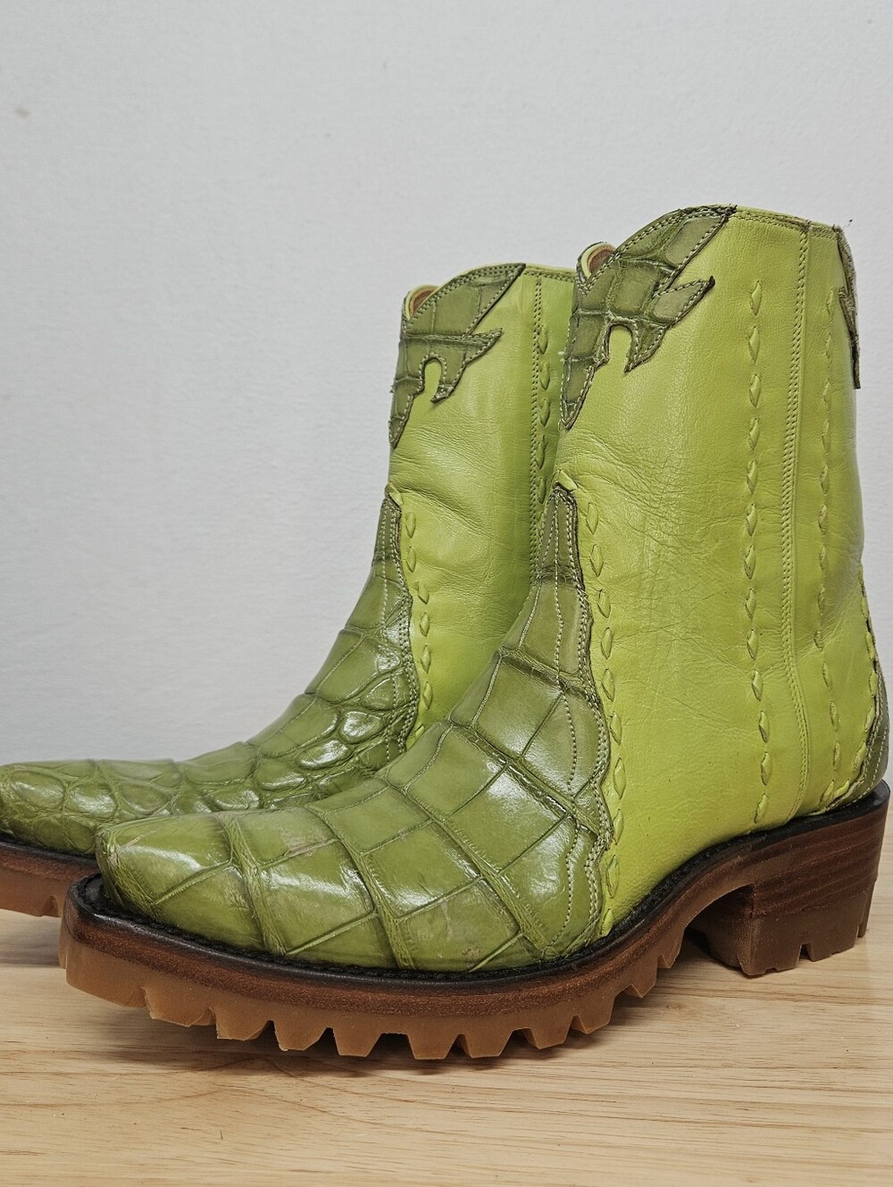 Back At The Ranch 1/1 Custom Green Crocodile Zipper Boots Size 6